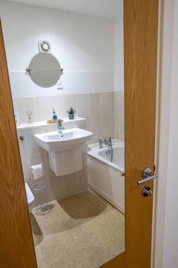 The Chaucer - Modern 3 Bed Home With Parking Close To City Centre Canterbury Exterior foto